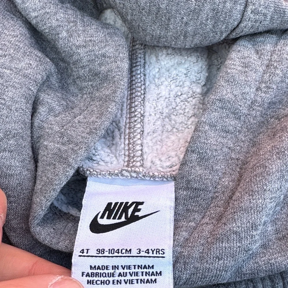 Nike Kids Heather Gray Hoodie & Sweatpants Set - Picture 4 of 5